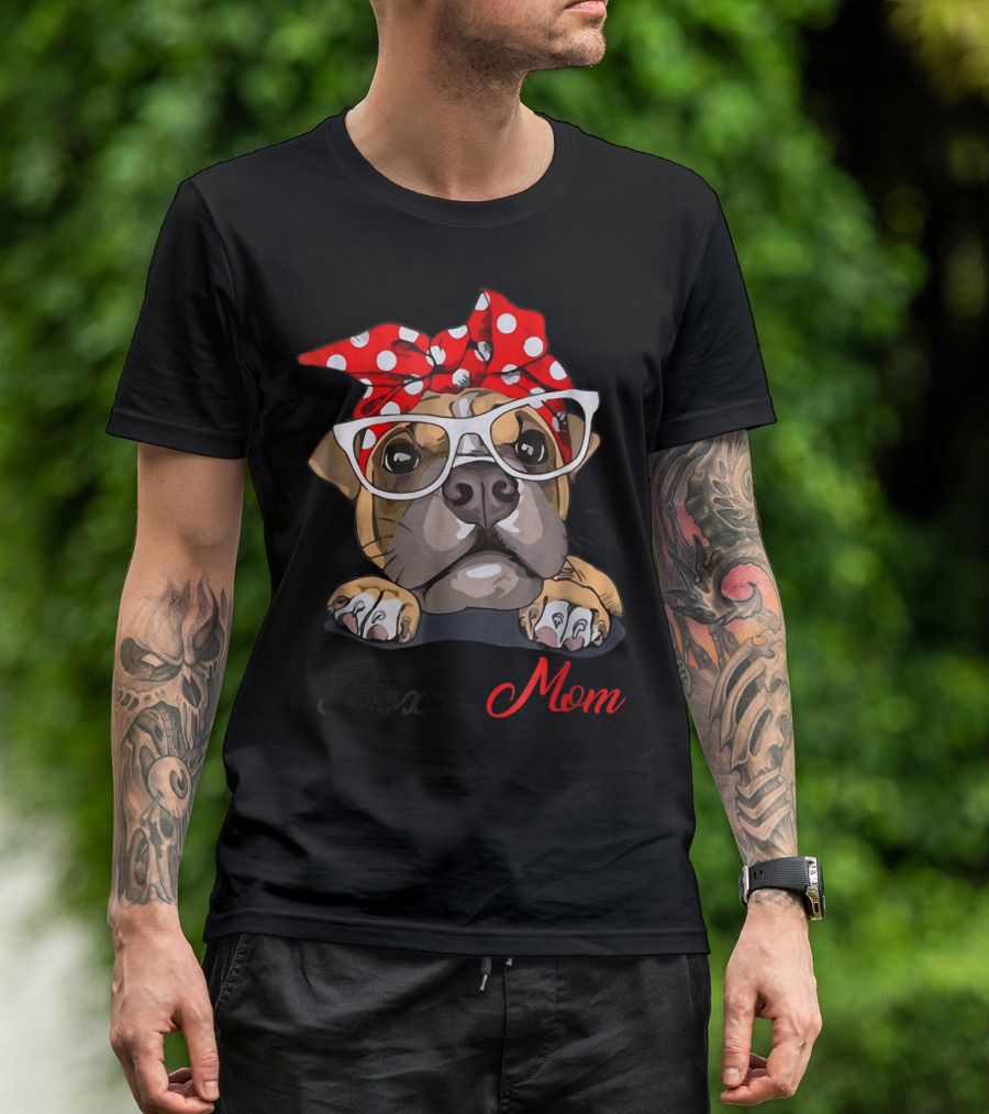 Boxer Mom Funny Boxer Dog With Glasses And Red Polka Dot Bandana T-Shirt