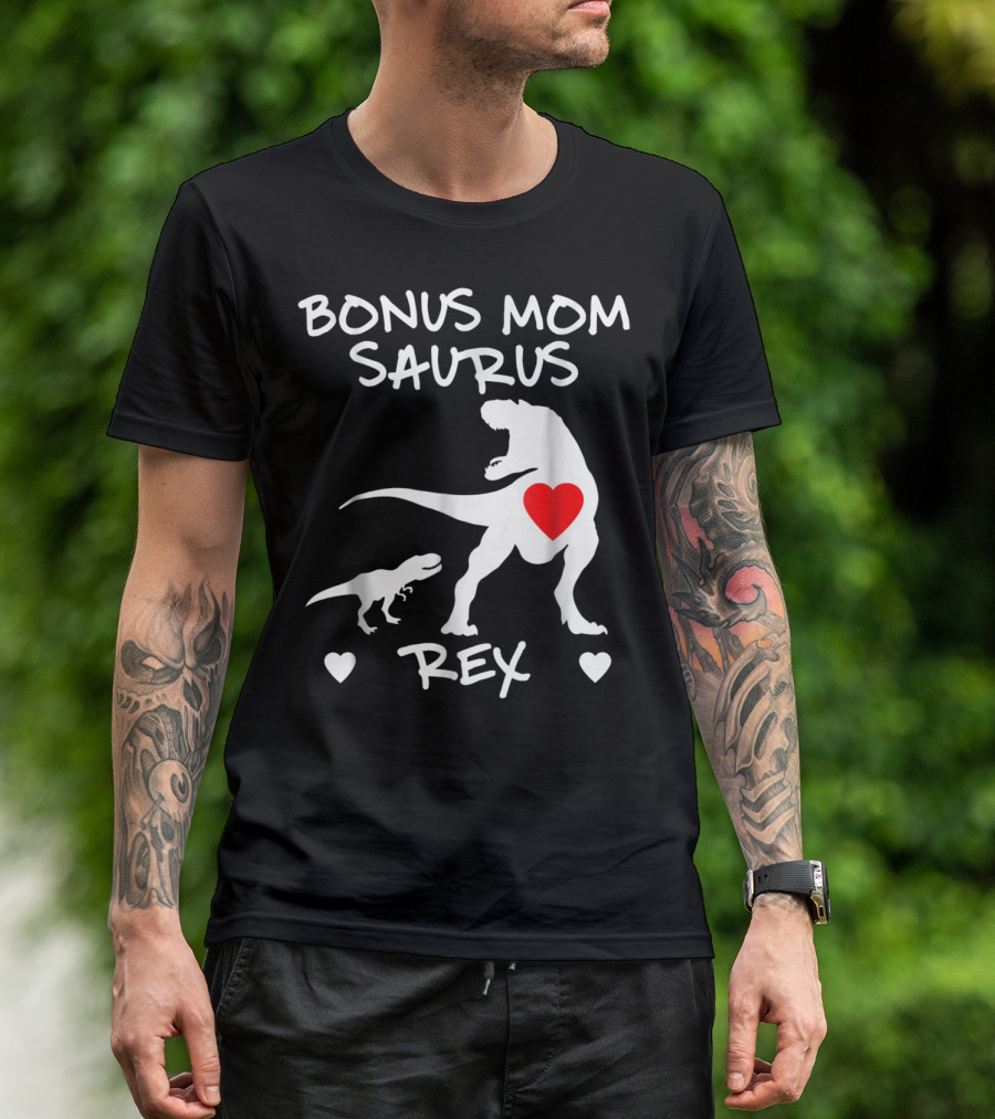 BONUS MOM SAURUS REX DINOSAUR HEARTS T-Shirt