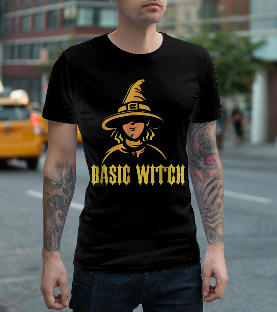 Basic Witch Hat Illustration Halloween T-Shirt