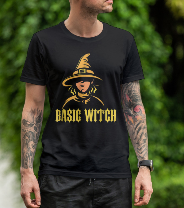 Basic Witch Hat Illustration Halloween T-Shirt