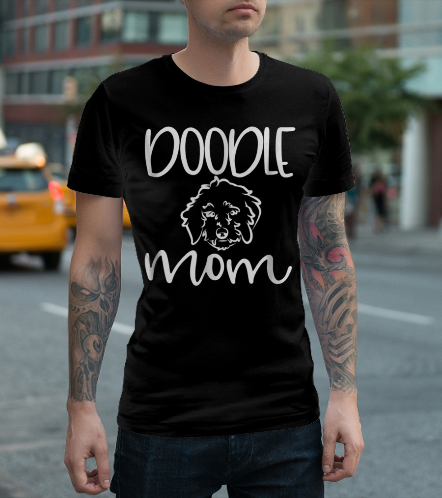 Doodle Mom Golden Dog GoldenDoodle Mom T-Shirt