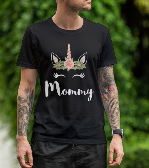 Mommy Cute Unicorn Face Mommy Flower Crown T-Shirt