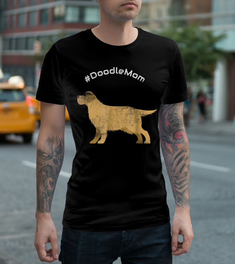 Golden Doodle Mom 90s T-Shirt