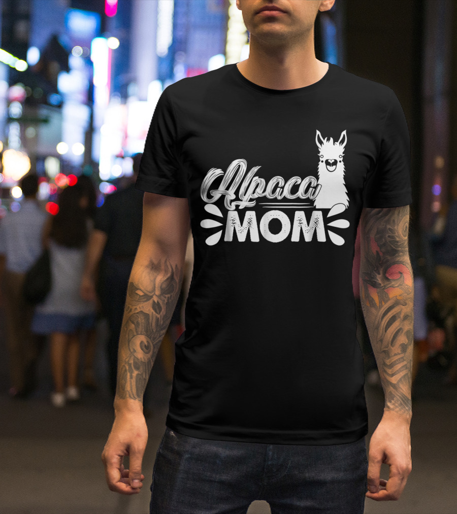 Alpaca Mom Cute Animal T-Shirt