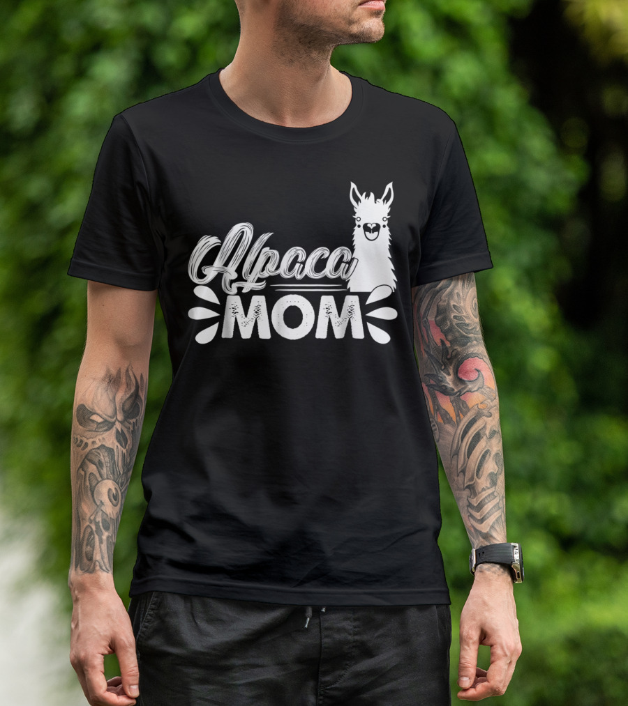 Alpaca Mom Cute Animal T-Shirt