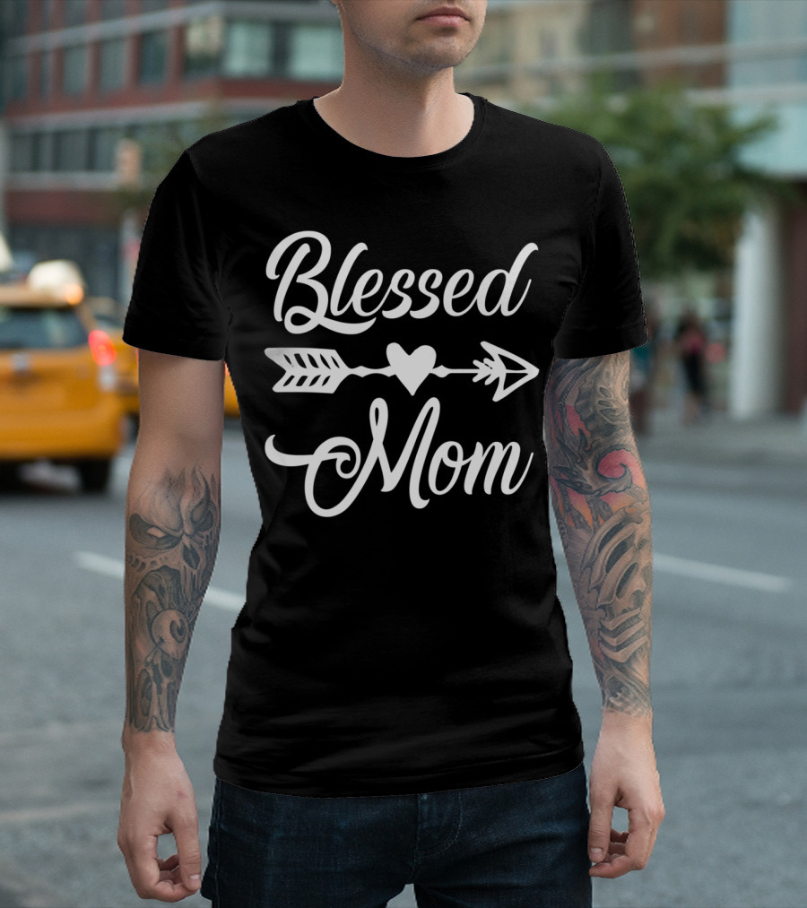 Blessed Mom Heart Arrow Design Thanksgiving24 T-Shirt