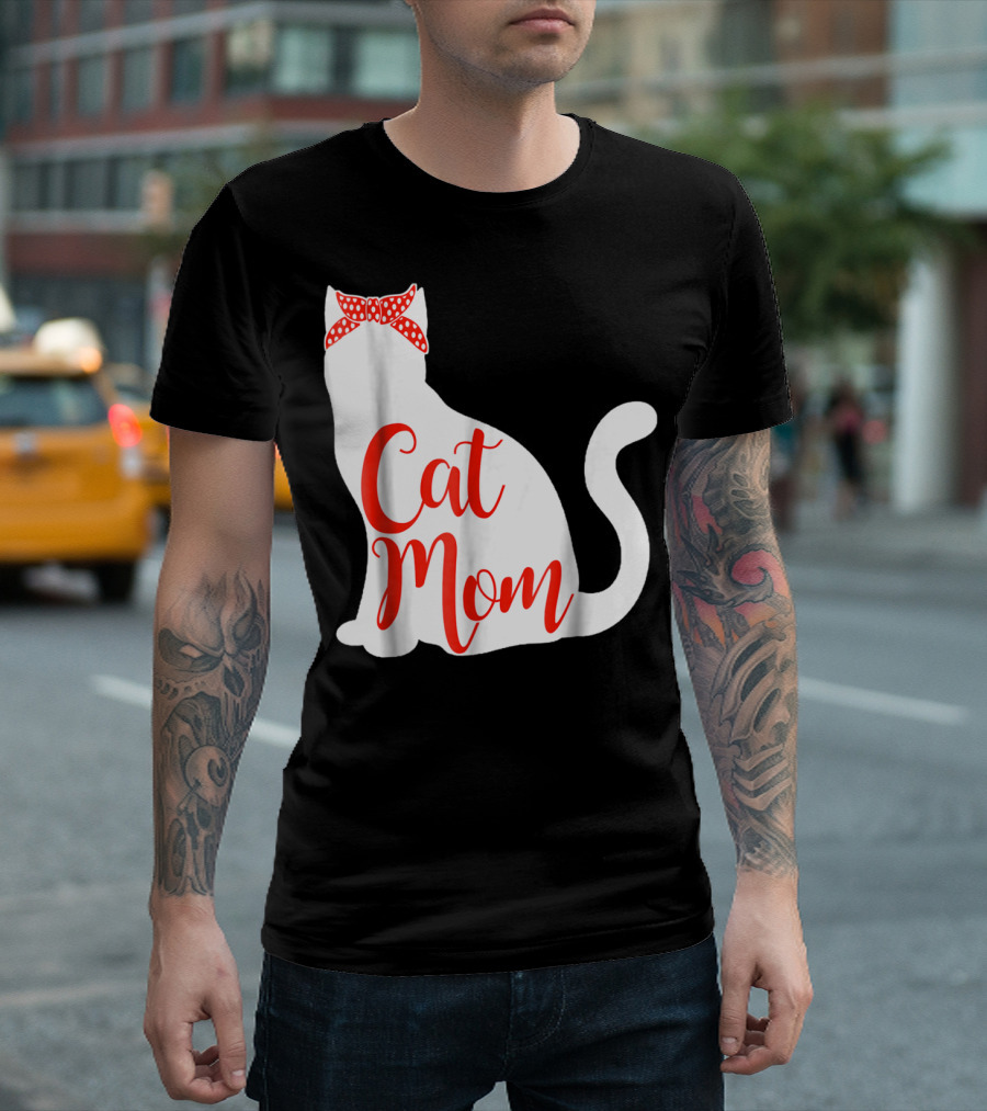 Cat Mom Cute Cat Owner Lover with Red Bow T-Shirt