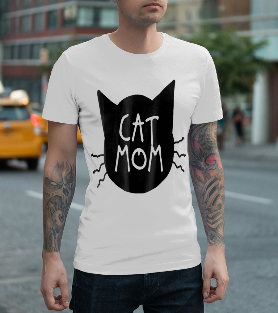 Cat Mom T-Shirt