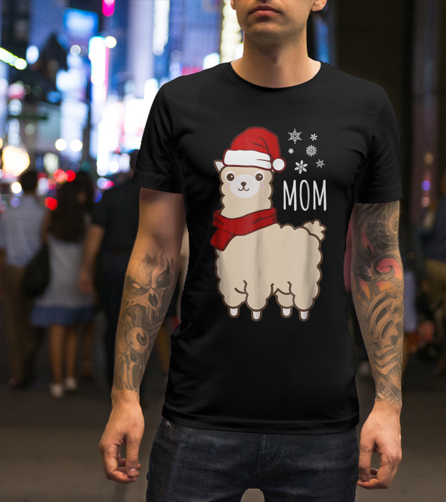 Christmas Mom Llama Cria Herd Xmas Mother Santa Hat Snowflakes T-Shirt