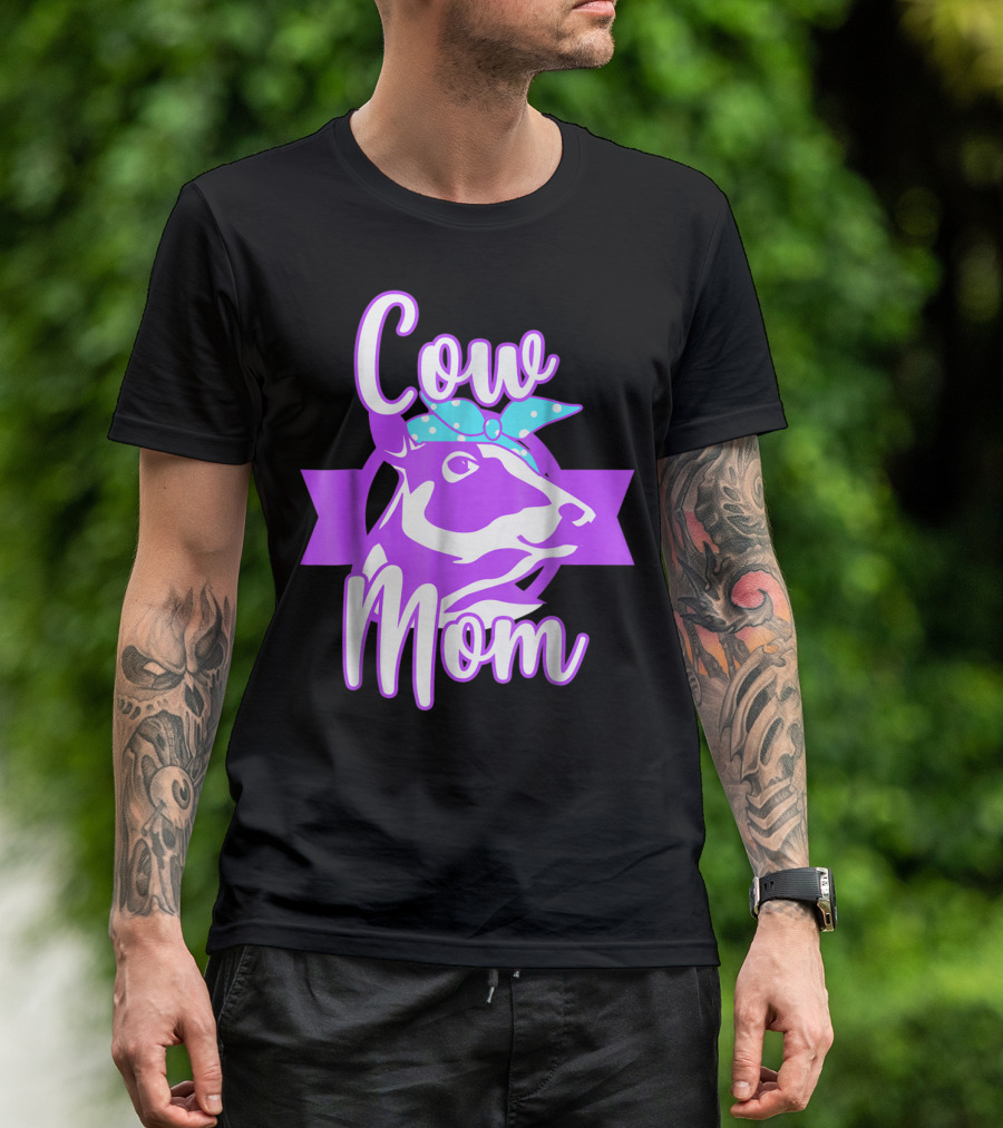 Cow Mom Crazy Cow Lady Dairy Farmer T-Shirt