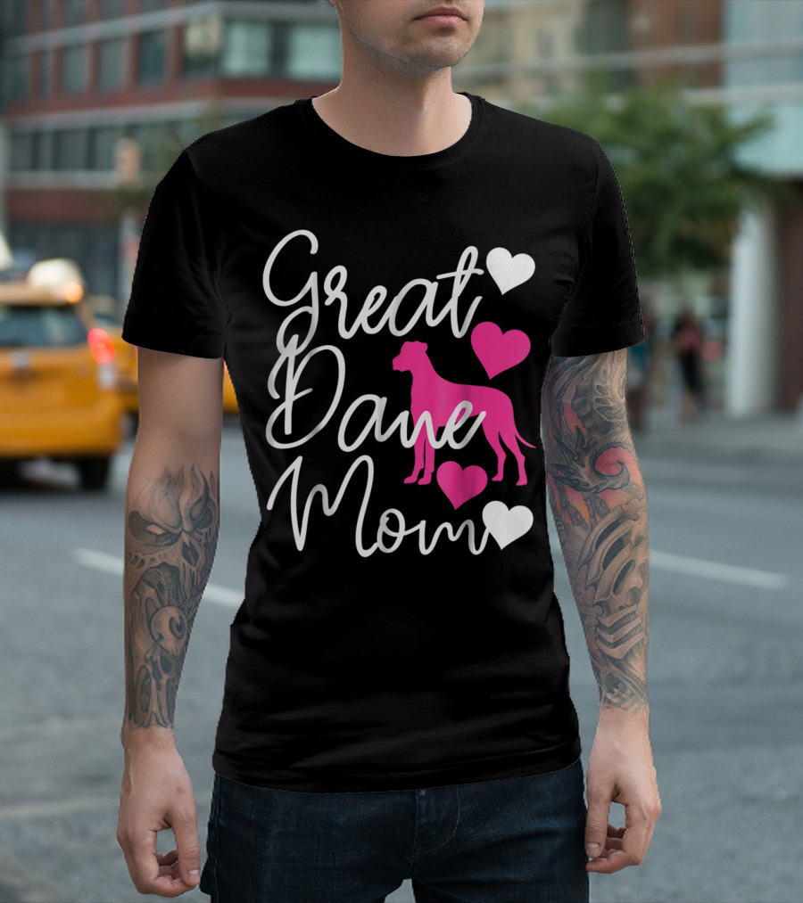 Great Dane Mom Hearts Pink T-Shirt
