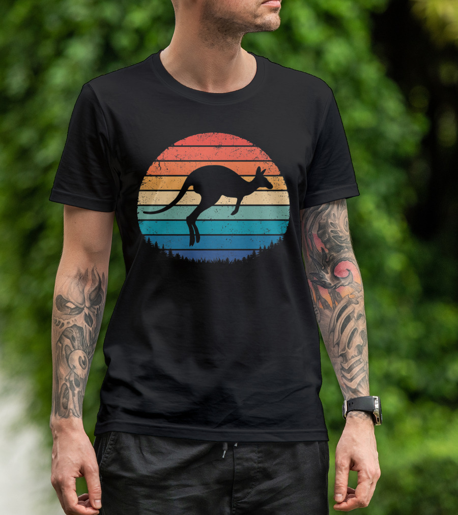 Australia Kangaroo Vintage Sunset Forest Silhouette Retro Stripes T-Shirt