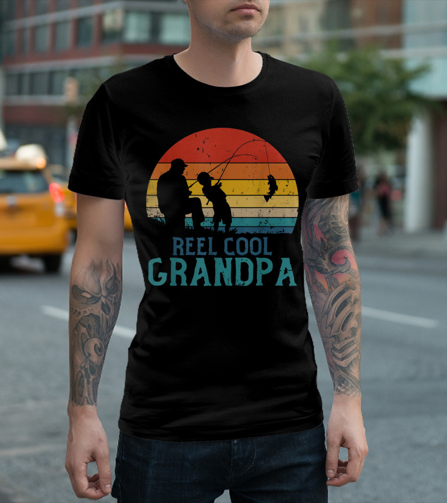 Reel Cool Grandpa Fishing Father's Day Grandfather Retro Sunset T-Shirt