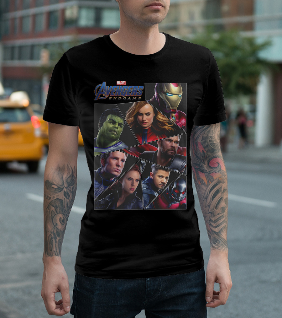 Marvel Avengers Endgame Characters Hulk Captain Marvel Iron Man Thor Black Widow Hawkeye Ant-Man T-Shirt