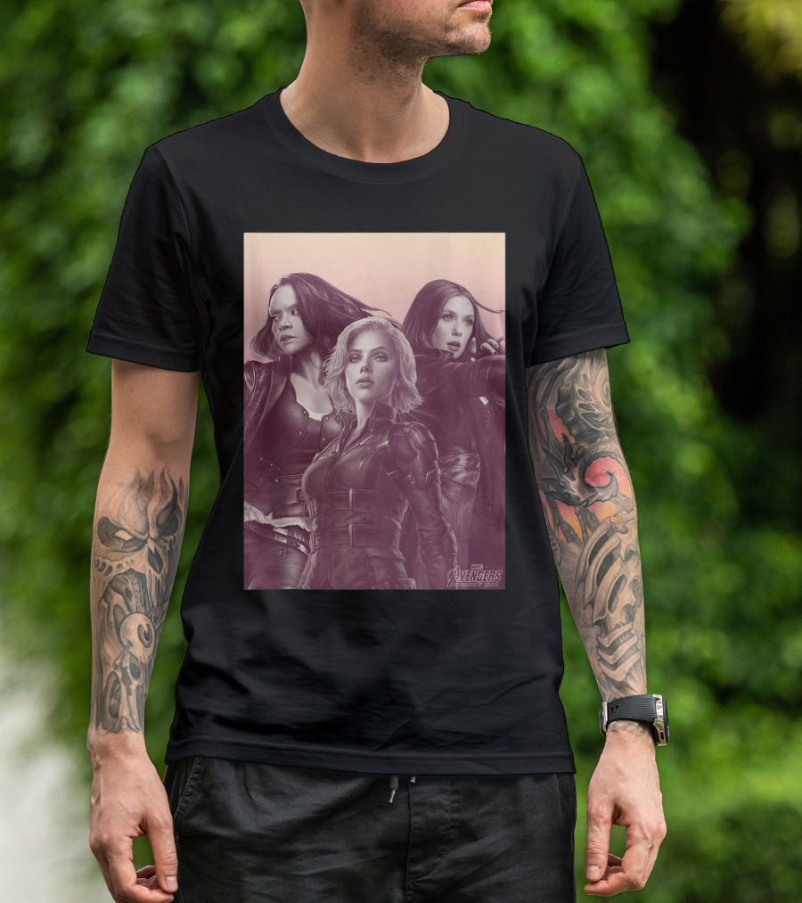 Marvel Avengers Women With Scarlet Witch, Black Widow, And Okoye Gradient Movie T-Shirt