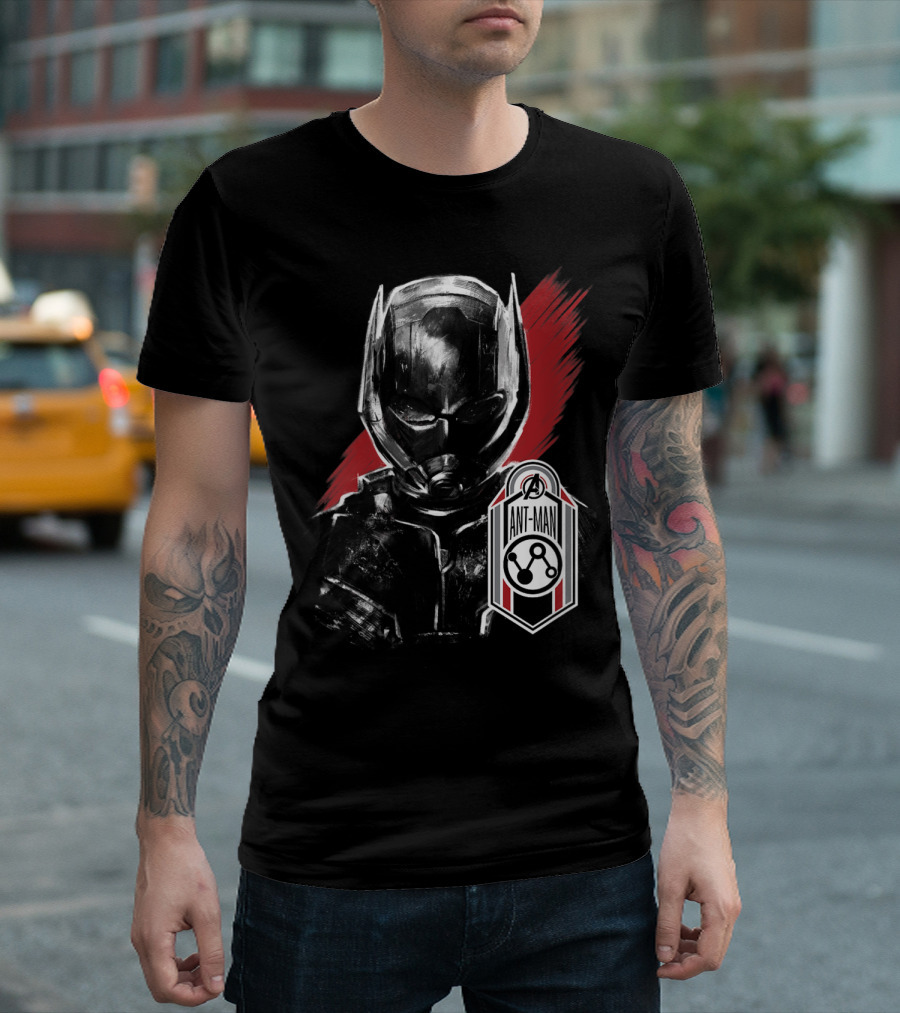 Ant-Man Marvel Avengers Endgame Suit Icon with Red Brush Background T-Shirt