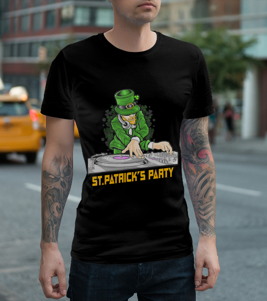 Funny Irish Leprechaun St. Patrick's Party DJ T-Shirt