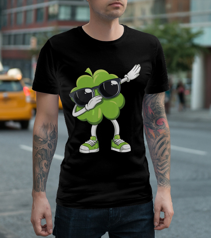 St Patrick's Day Shamrock Dabbing Funny Irish T-Shirt