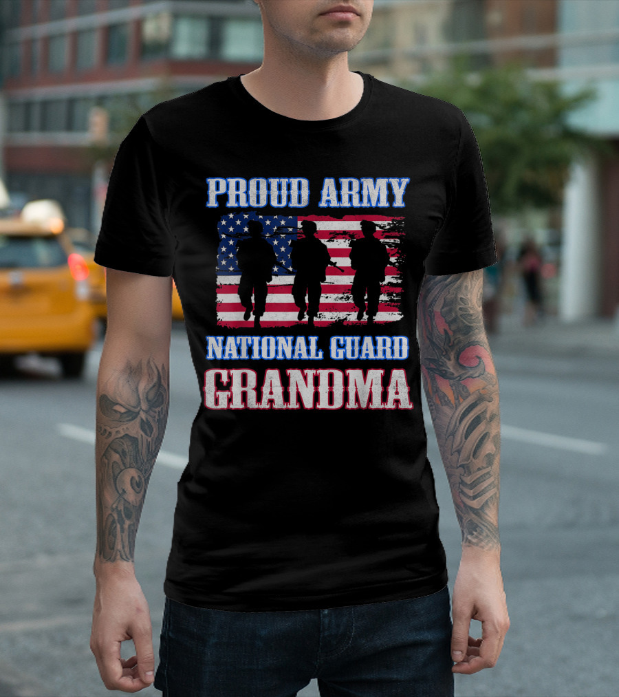 Proud Army National Guard Grandma USA Veteran American Flag Soldiers T-Shirt