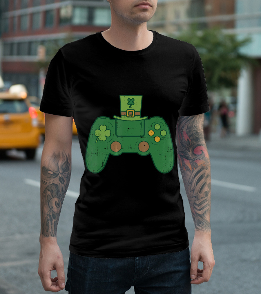 St Patricks Day Irish Gaming Controller Esports Gamer Shamrock Hat T-Shirt