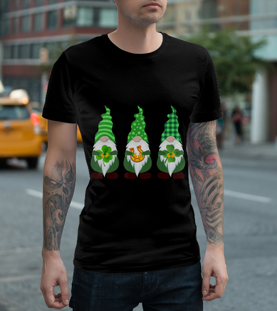 St Patrick's Day Green Gnomes with Shamrocks and Lucky Horseshoe T-Shirt