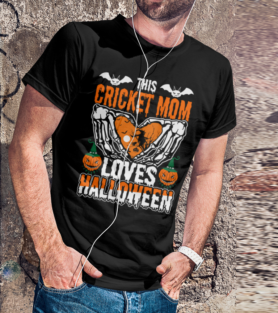 THIS CRICKET MOM LOVES HALLOWEEN T-Shirt