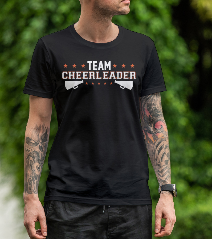 TEAM CHEERLEADER Cheering Cool Cheerleading T-Shirt