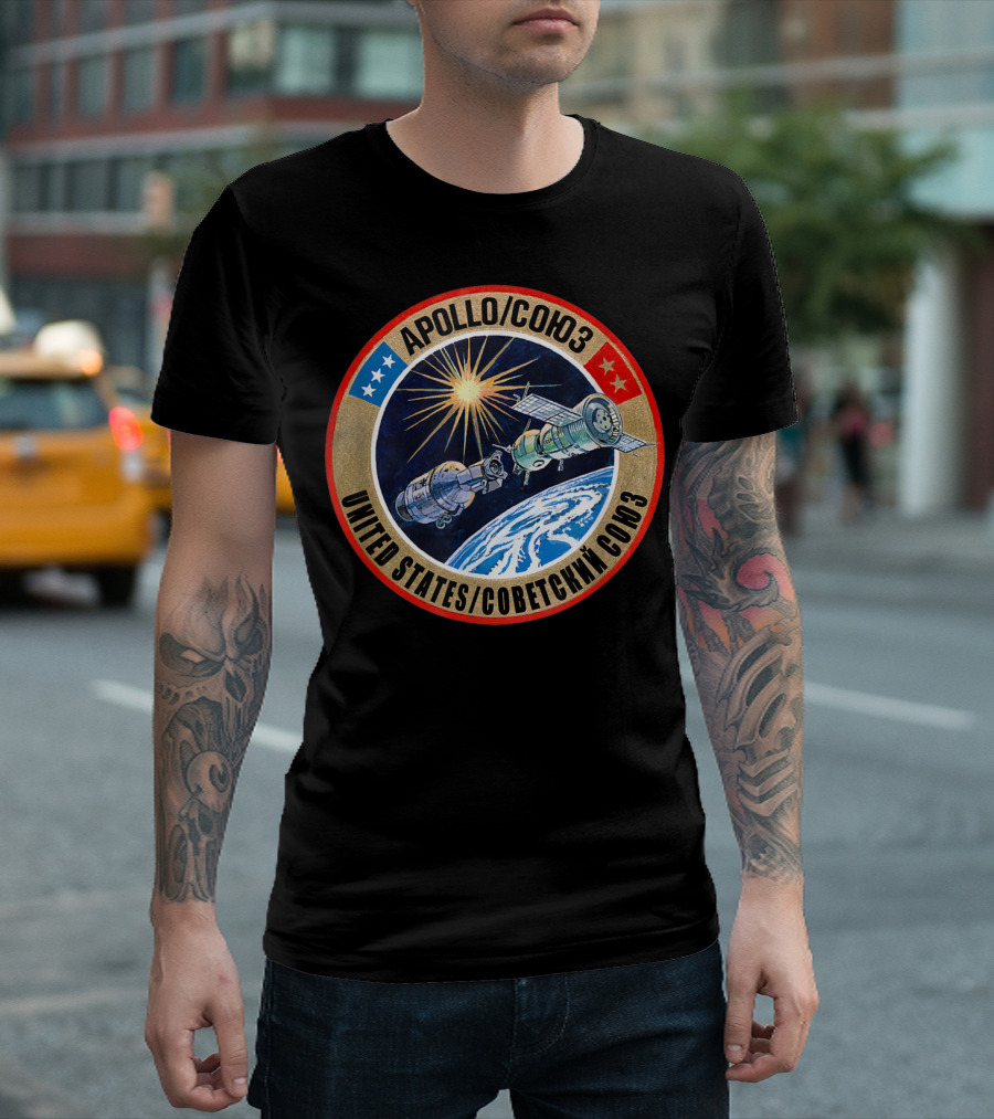 Apollo Soyuz United States Soviet Union Space Rendezvous Patch NASA History T-Shirt