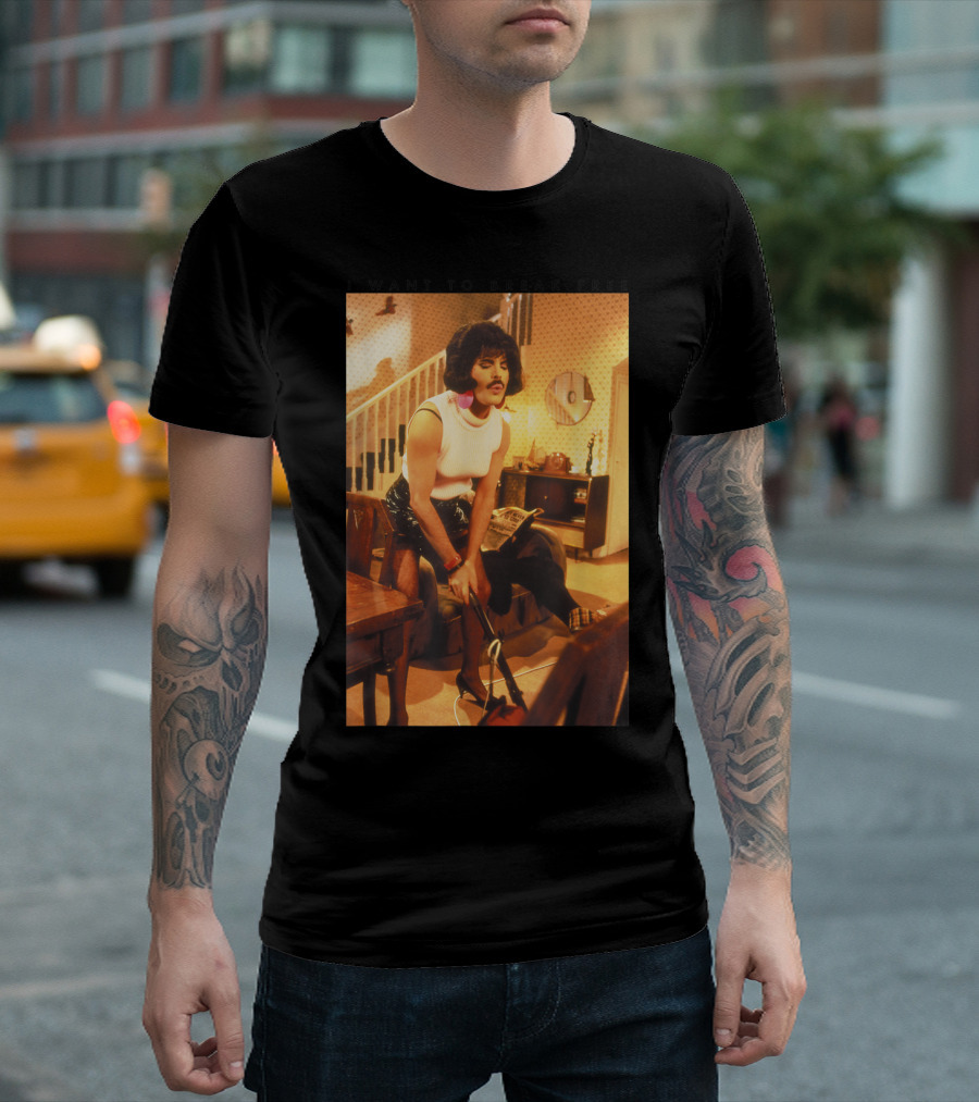 Freddie Mercury I Want To Break Free Vacuuming Scene T-Shirt