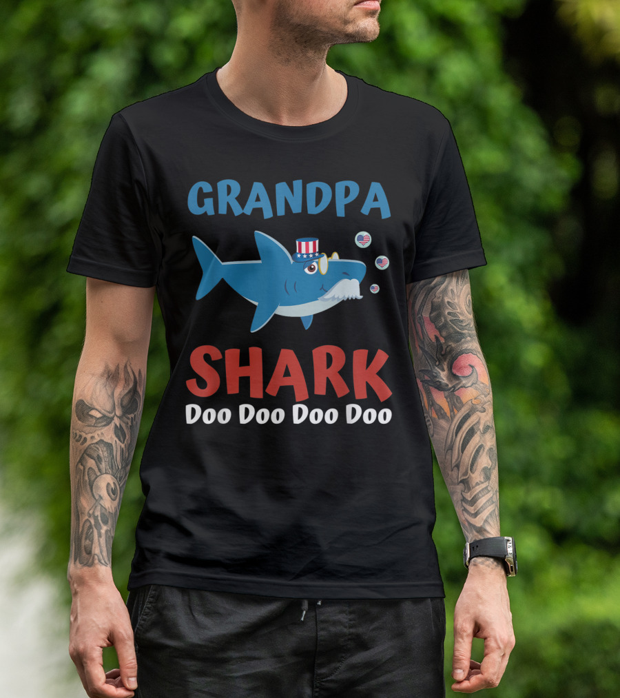 Grandpa Shark Doo Doo Doo Doo Patriotic Stars Stripes Hat Bubbles T-Shirt