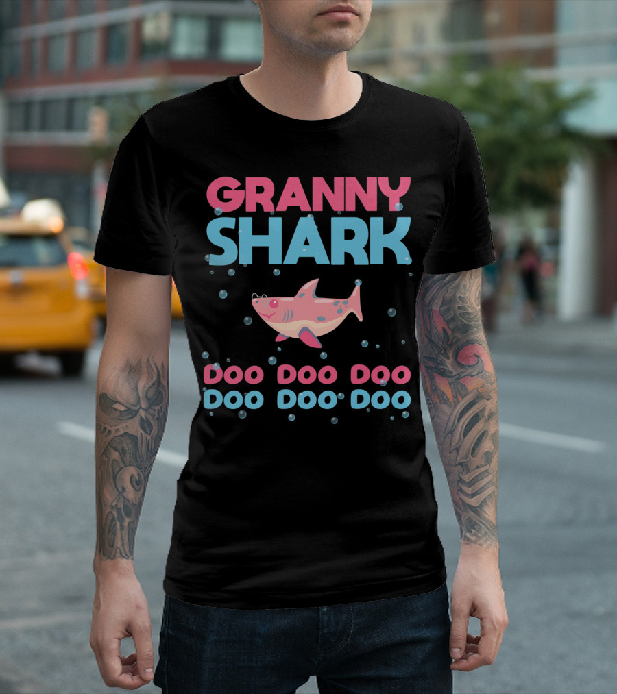 Granny Shark Doo Doo Doo Doo Doo Doo Family T-Shirt
