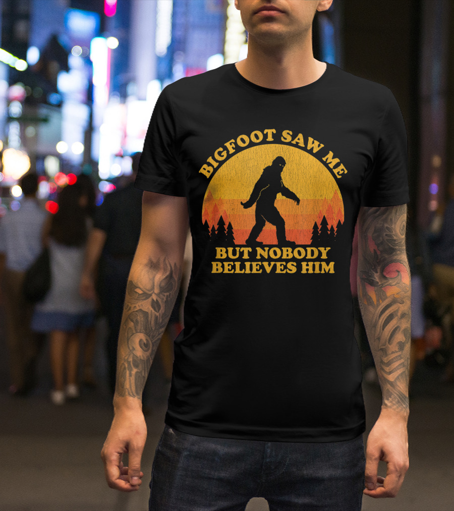 Bigfoot Saw Me But Nobody Believes Him Silhouette Trees Retro Sun Bandana T-Shirt