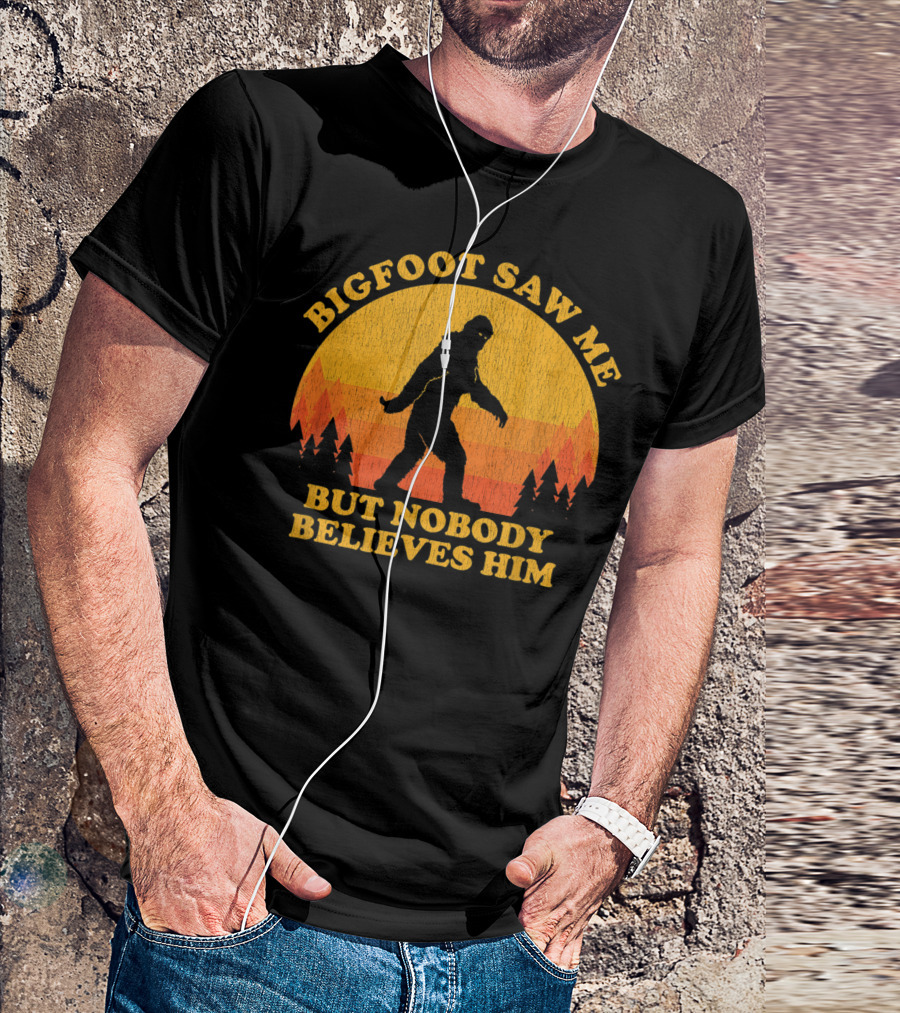 Bigfoot Saw Me But Nobody Believes Him Silhouette Trees Retro Sun Bandana T-Shirt