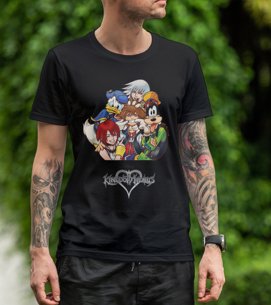 Disney Kingdom Hearts Sora Kairi Riku Goofy Donald Group T-Shirt