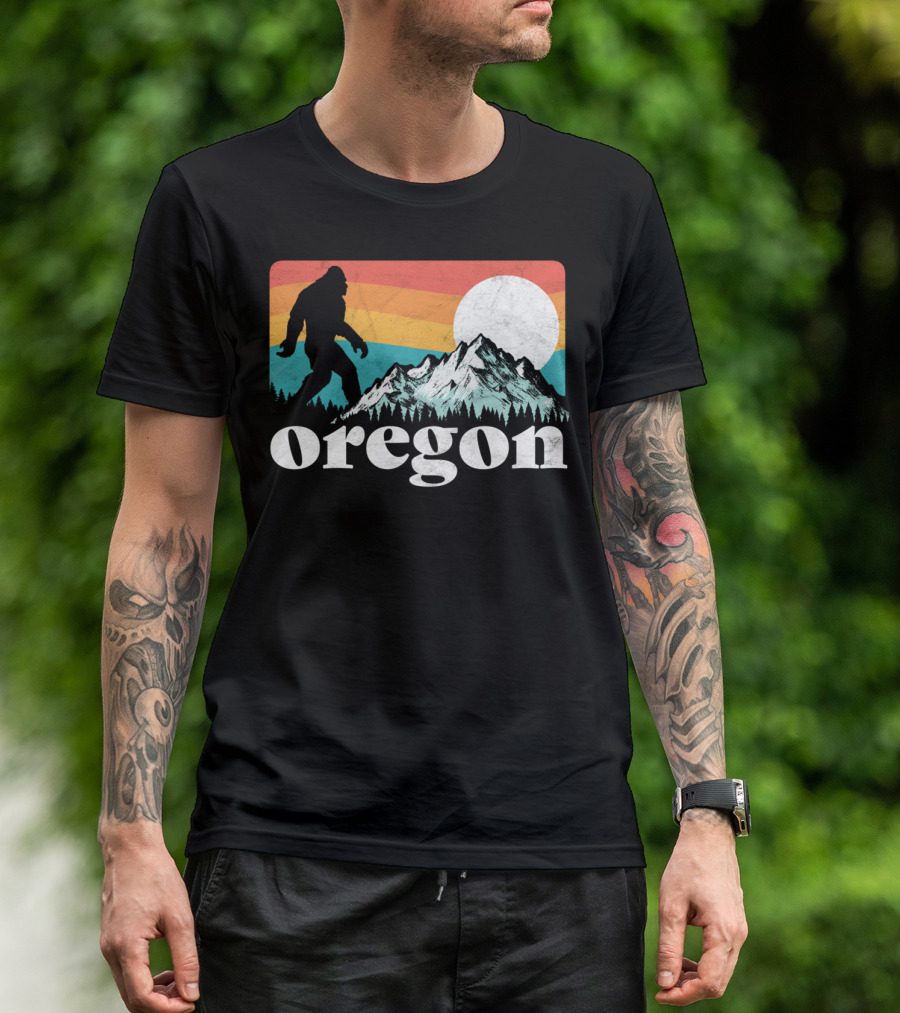 Oregon Bigfoot Mountains Retro Rainbow Sun T-Shirt