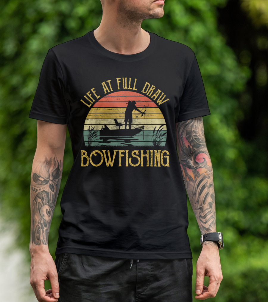 Life At Full Draw Bowfishing Vintage Sunset Silhouette Boat Scene T-Shirt
