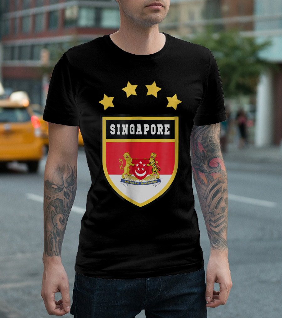 Singapore Majulah Singapura Coat of Arms Flag Shield with Stars T-Shirt