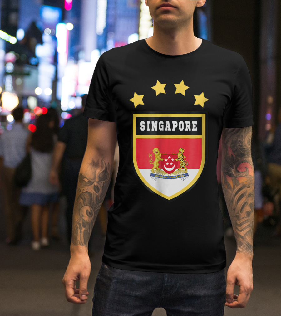 Singapore Majulah Singapura Coat Of Arms Flag Shield With Stars T-Shirt