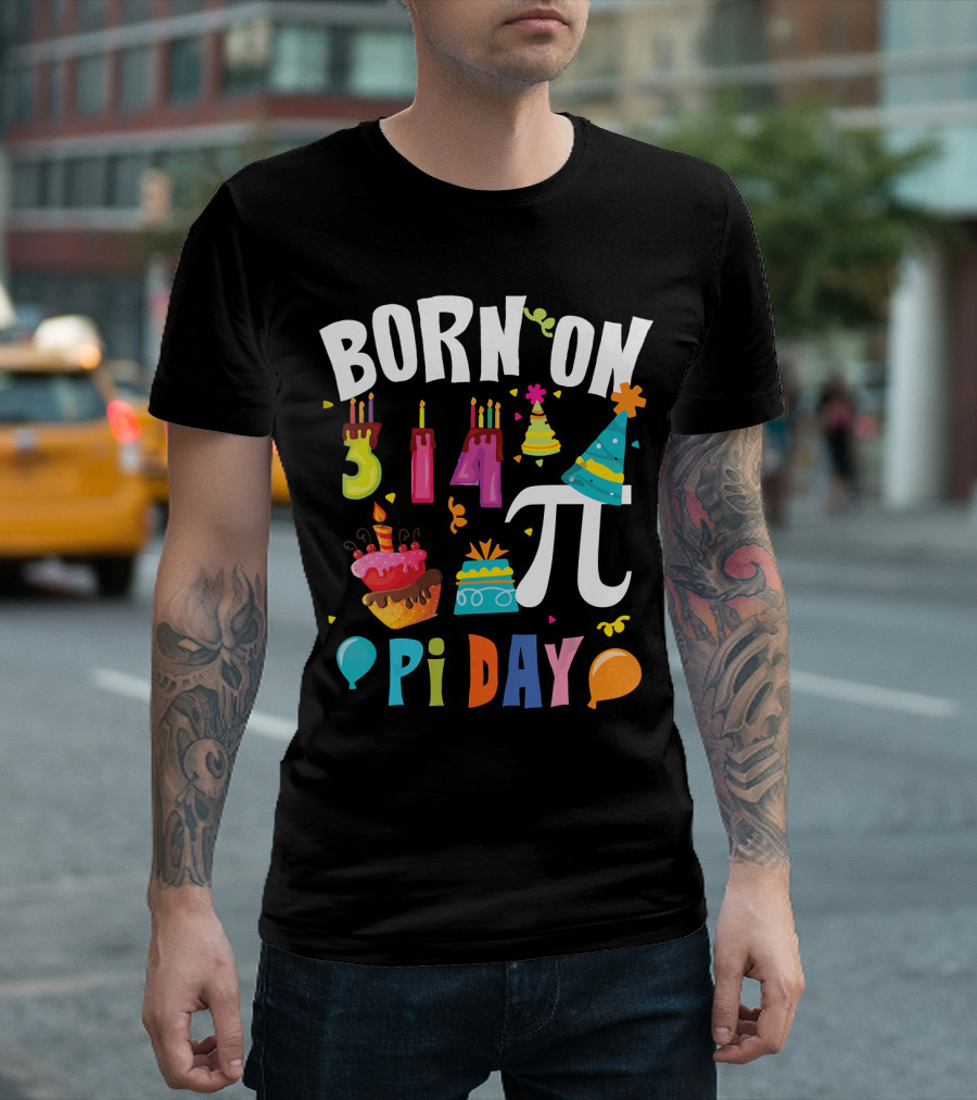 Born On March 14 Pi Day Birthday Celebrations T-Shirt