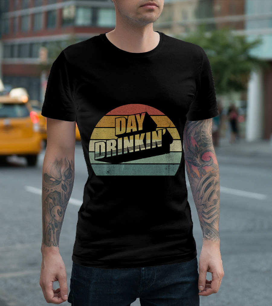 Retro Day Drinkin' Vintage Stripes Women Men Drink Lover T-Shirt