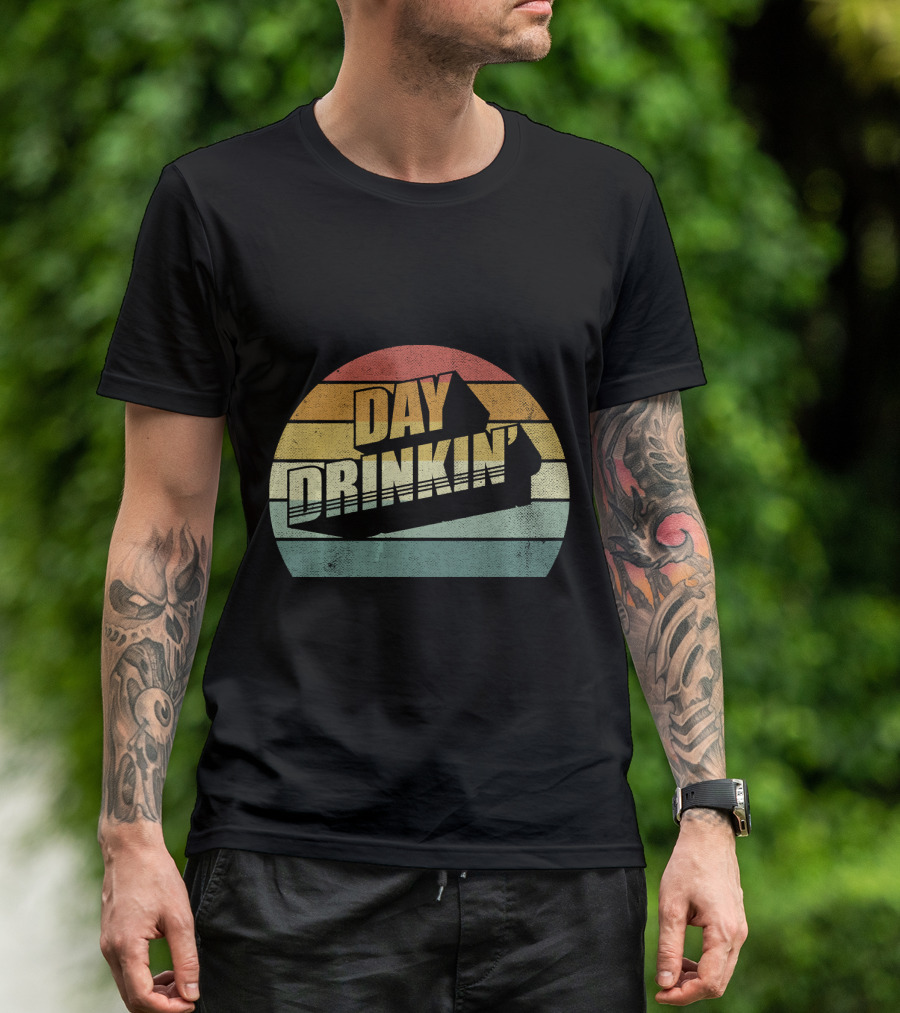 Retro Day Drinkin' Vintage Stripes Women Men Drink Lover T-Shirt