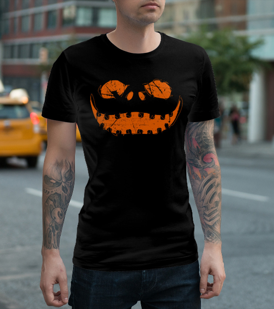 Cool Jack O Lantern Pumpkin Face Halloween Present T-Shirt