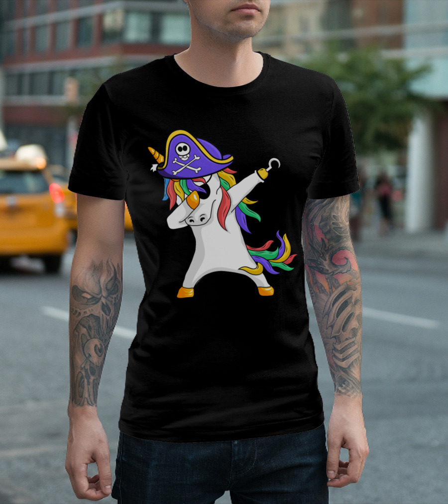 Dabbing Unicorn Pirate Funny Halloween Costume T-Shirt