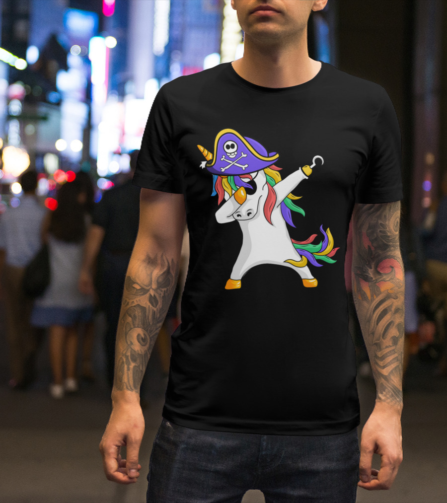 Dabbing Unicorn Pirate Funny Halloween Costume T-Shirt