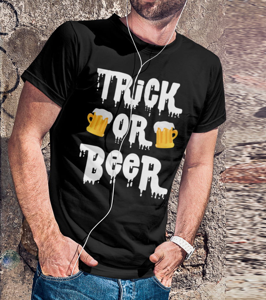 Trick Or Beer Funny Halloween Beer Mugs T-Shirt