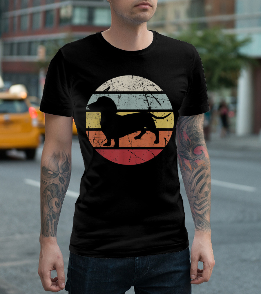 Retro Distressed Vintage Mama Wiener Dachshund T-Shirt