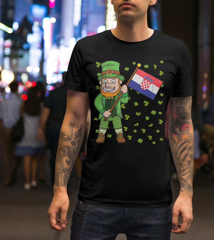 Croatian St. Patrick's Day Leprechaun Holding Croatia Flag With Shamrocks T-Shirt