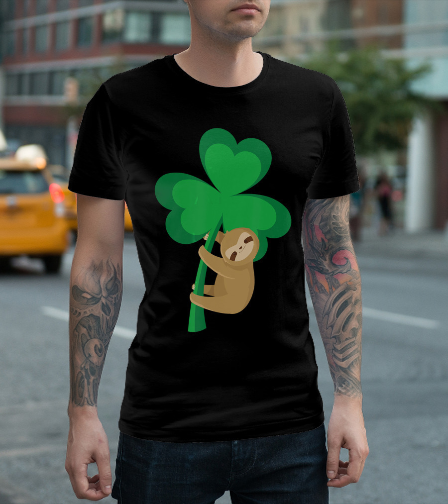 Sloth With Shamrock St Patrick's Day And Children T-Shirt