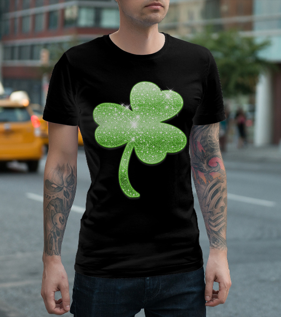 St Patrick's Day Shamrock Green Glitter Sparkle Look T-Shirt