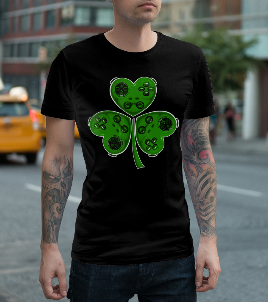 Video Game Controller Shamrock St Patrick's Day T-Shirt